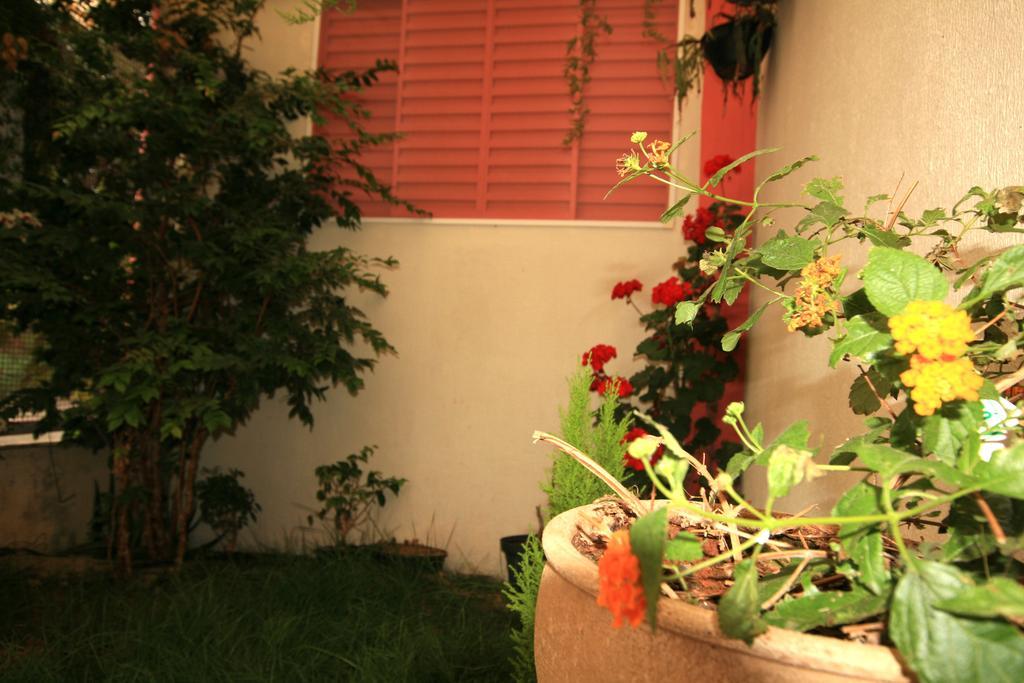 Pousada Lua Cheia Botucatu Exterior photo