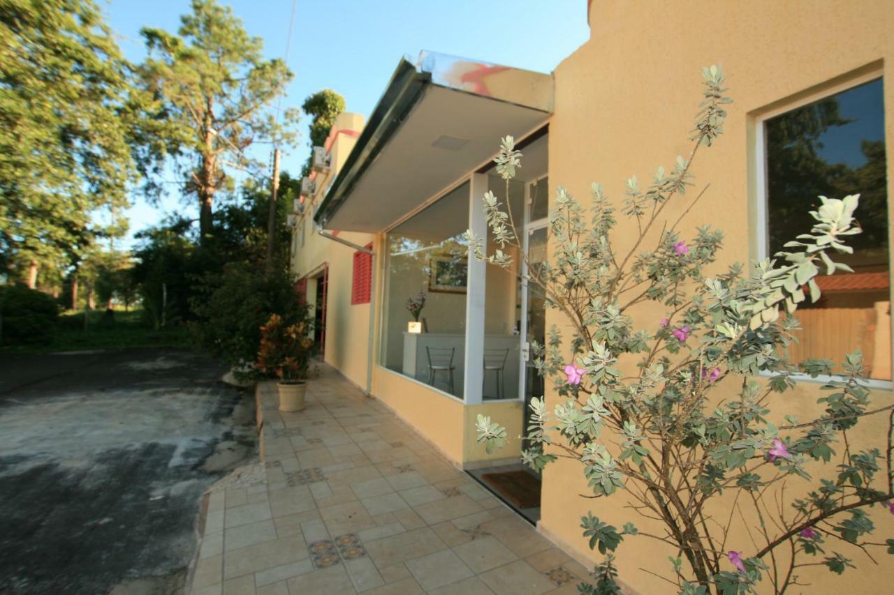 Pousada Lua Cheia Botucatu Exterior photo